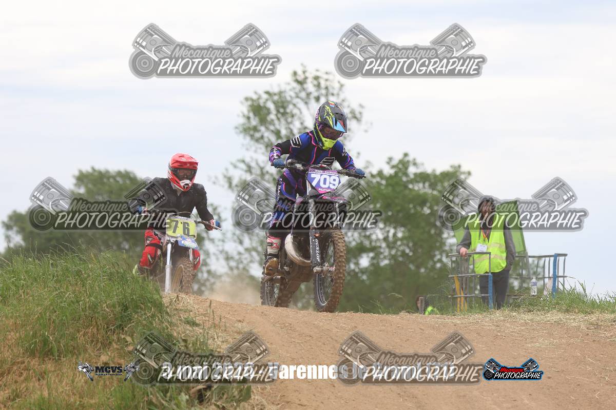 1229537