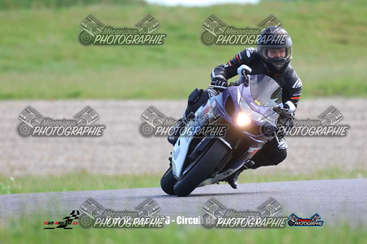 1231487