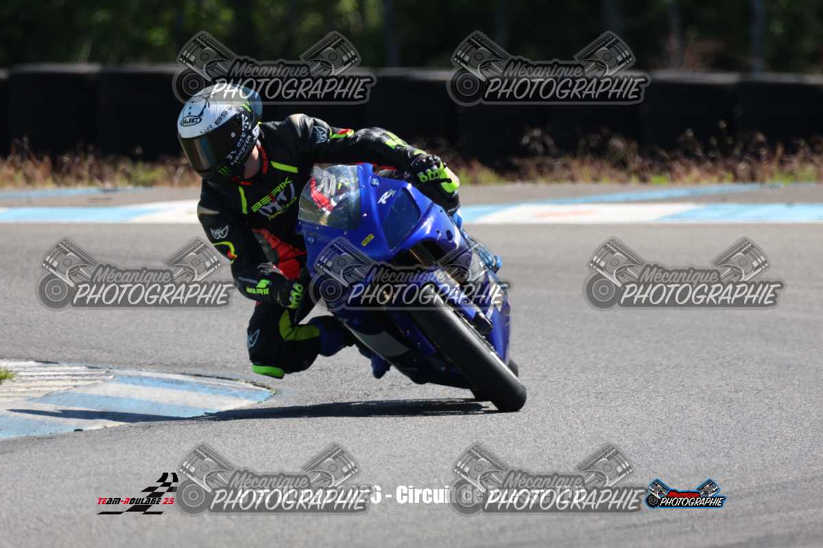 1232869