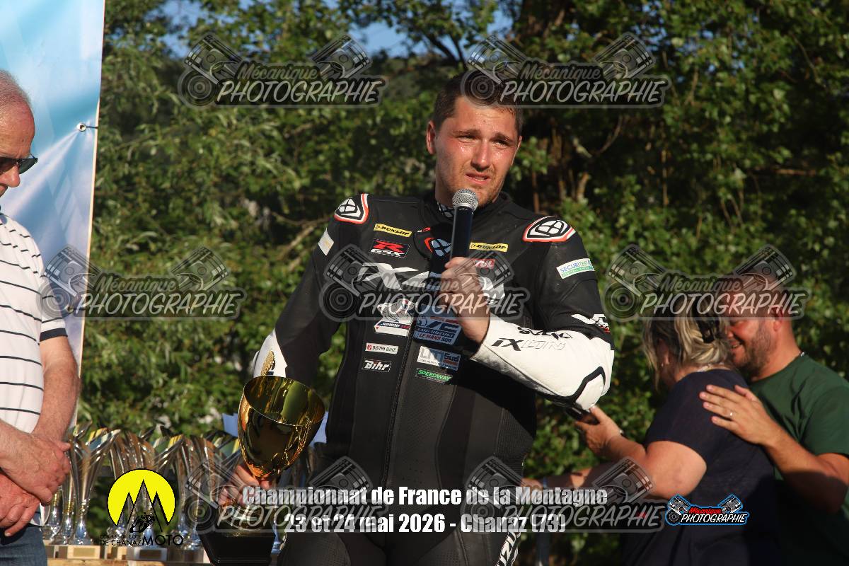 1239549