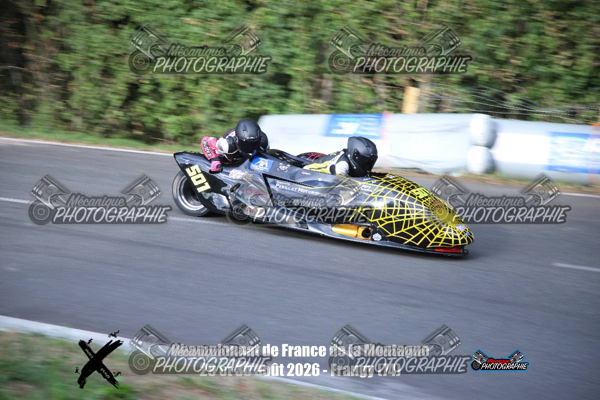 1297559