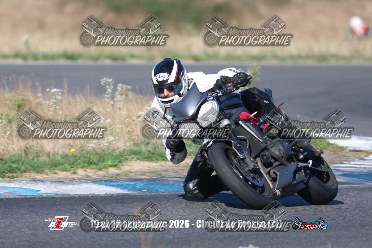1301901